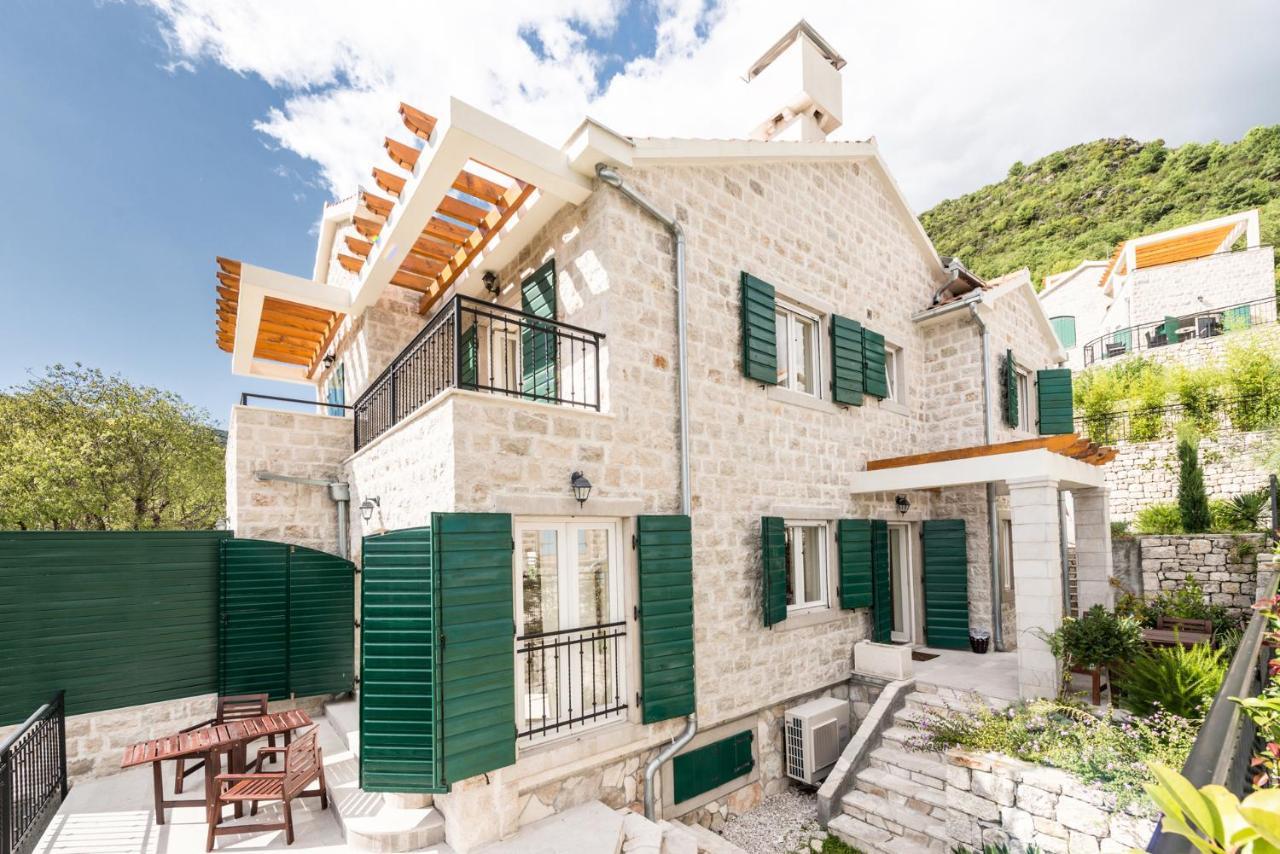 Lavender House With Shared Pool Villa Herceg Novi Eksteriør billede